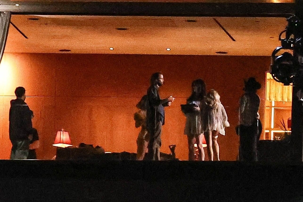 house-tour-filming_020.jpg