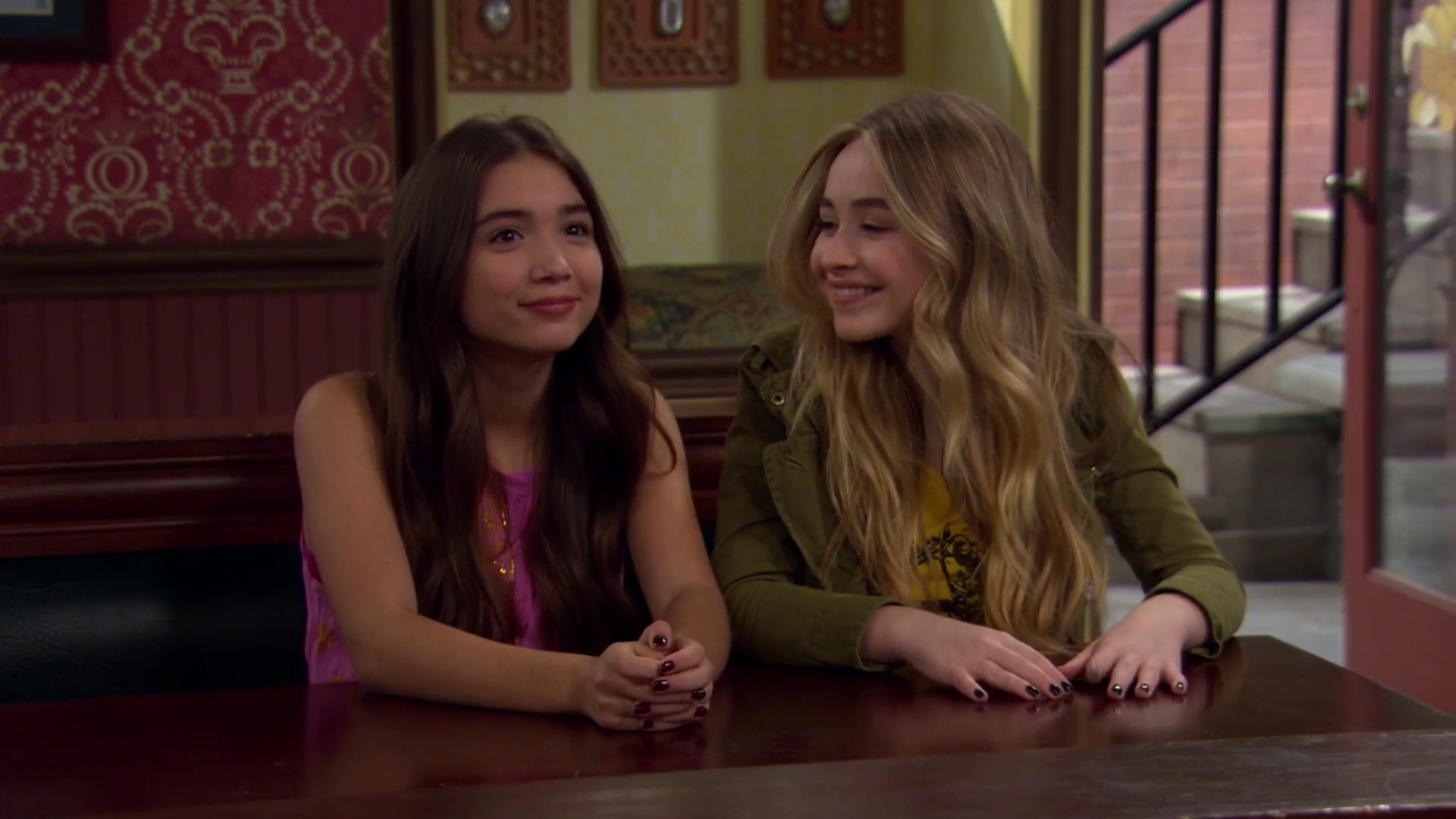 gmwcaps-2x01-gravity_089.jpg gmwcaps-2x01-gravity_089.jpg