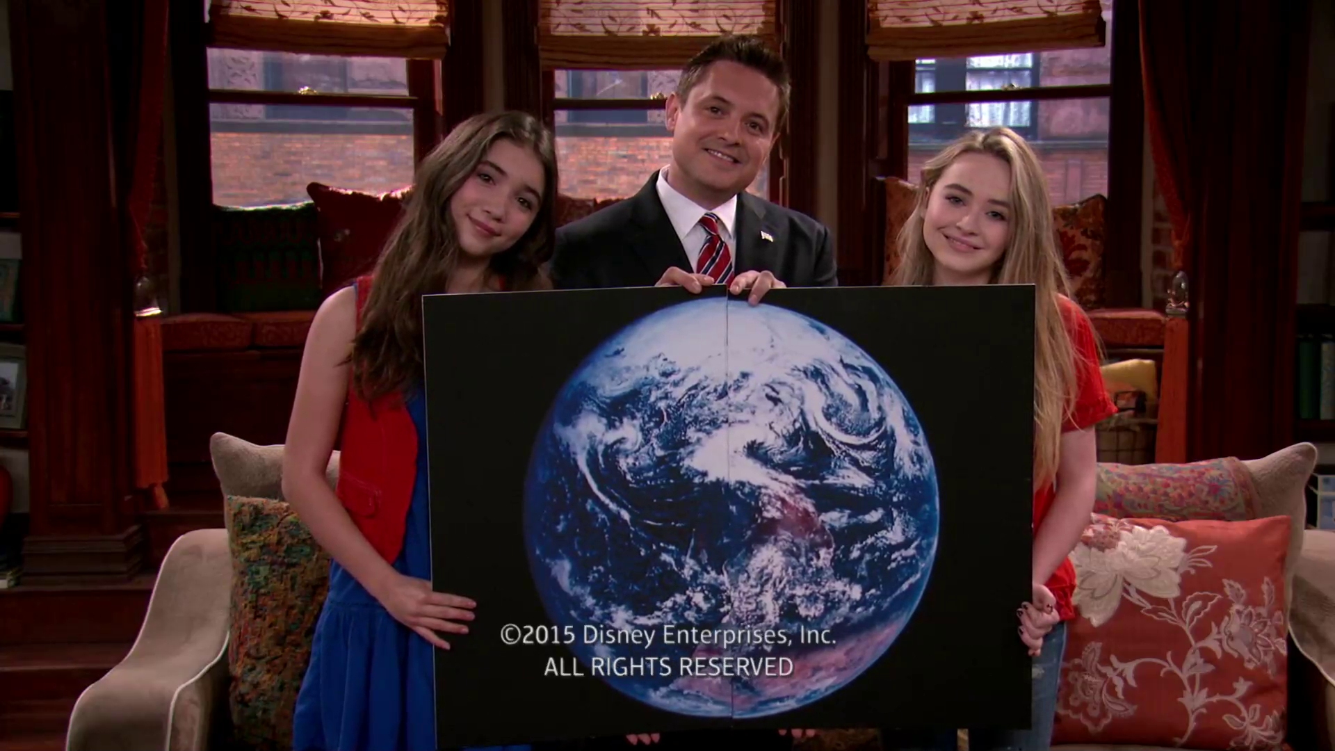 gmwcaps-2x13-semiformal_127.jpg gmwcaps-2x13-semiformal_127.jpg