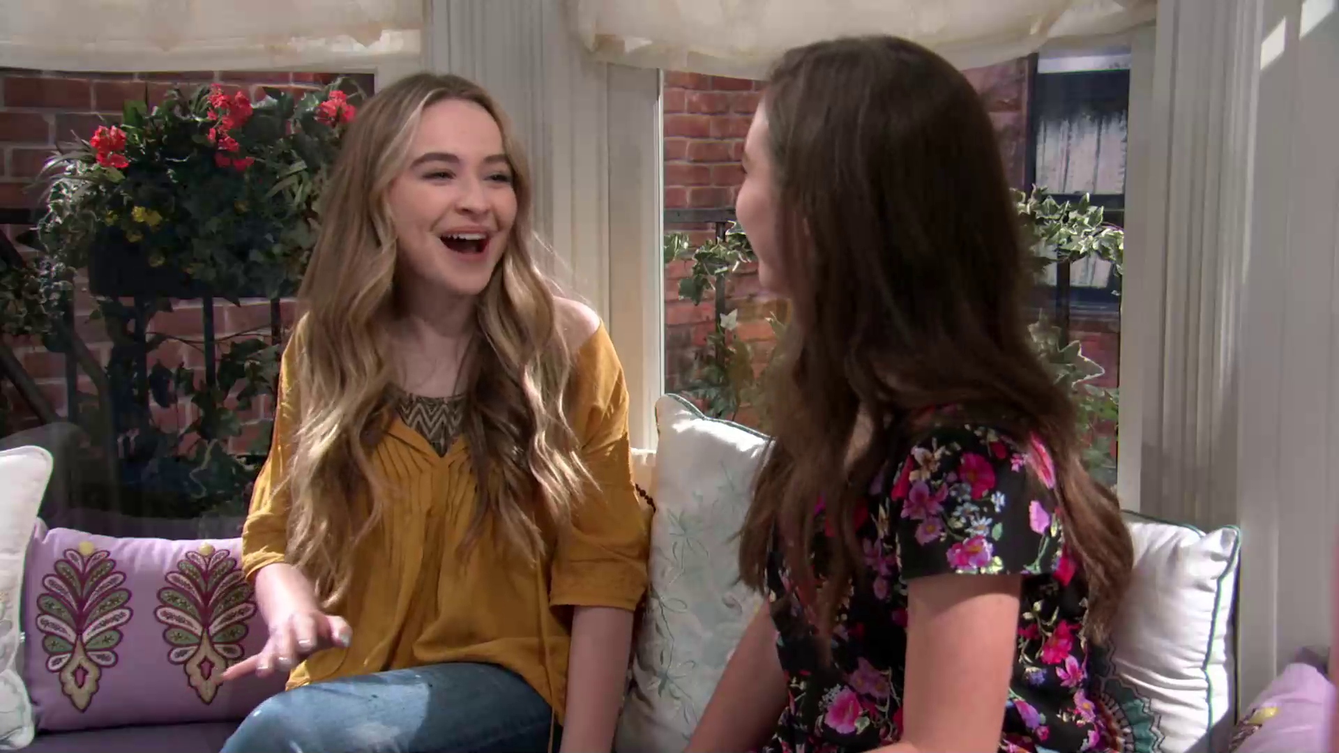 gmwcaps-2x14-creativity_061.jpg gmwcaps-2x14-creativity_061.jpg