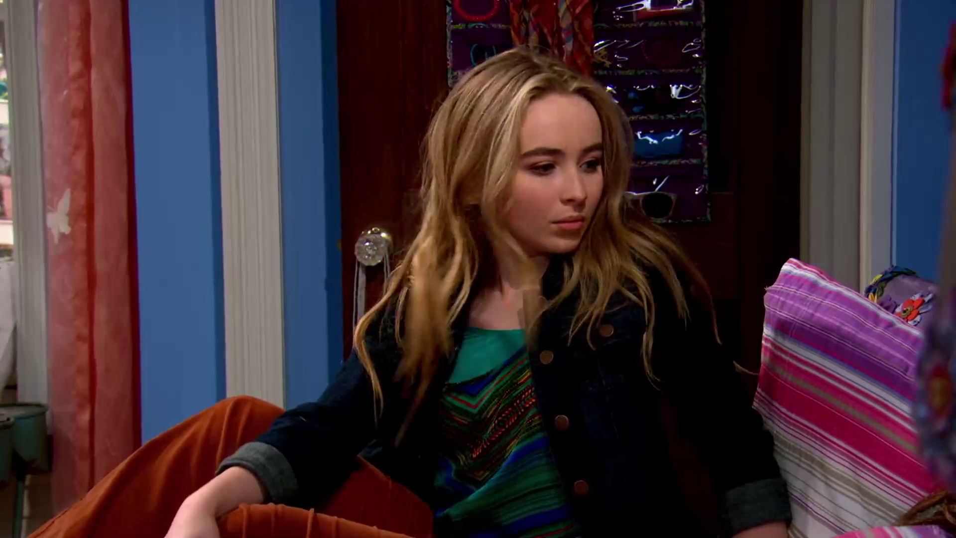 gmwcaps-2x17-rileytown_018.jpg gmwcaps-2x17-rileytown_018.jpg