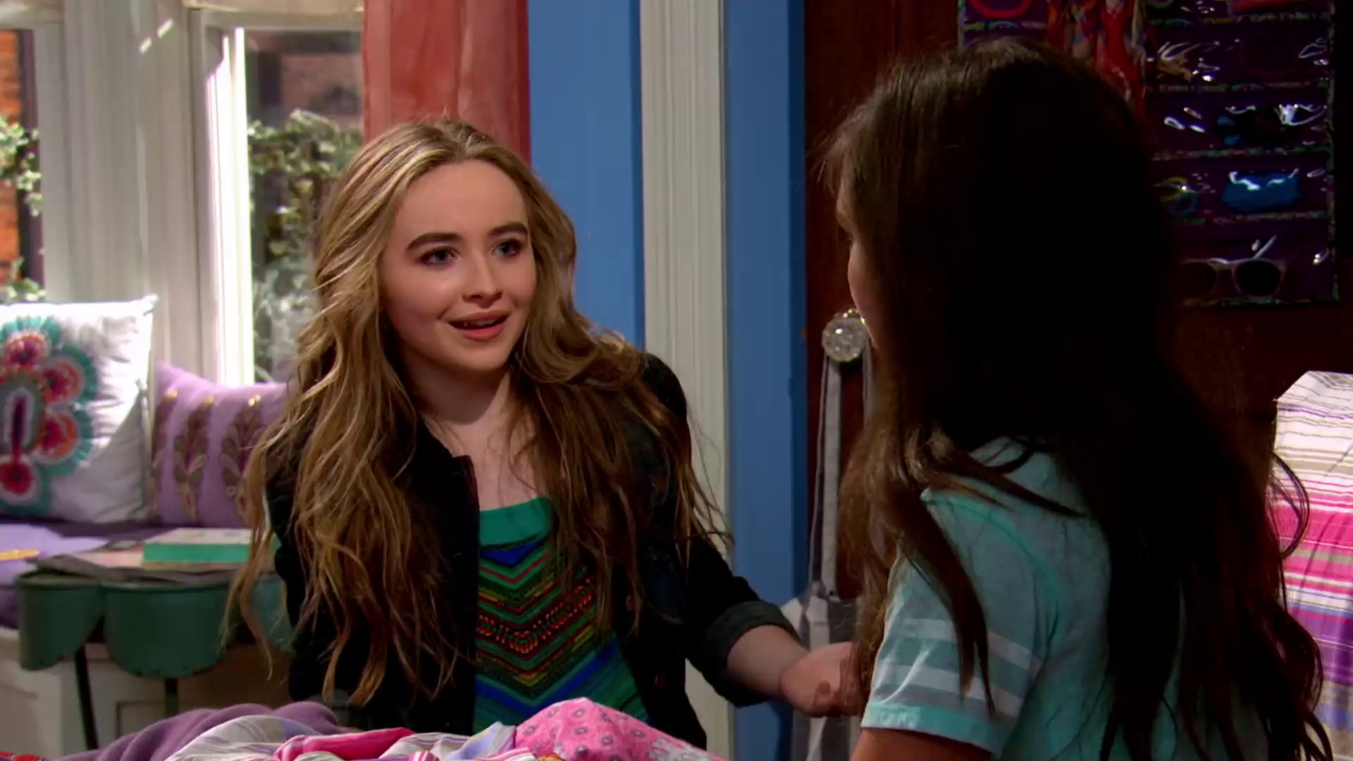 gmwcaps-2x17-rileytown_021.jpg gmwcaps-2x17-rileytown_021.jpg