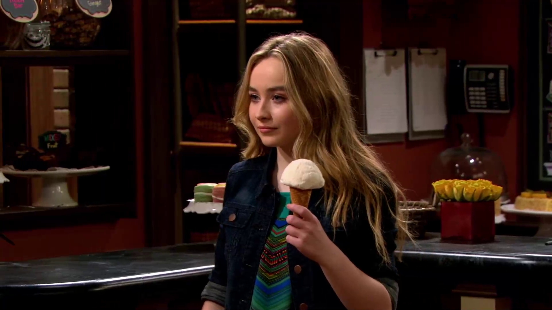 gmwcaps-2x17-rileytown_062.jpg gmwcaps-2x17-rileytown_062.jpg