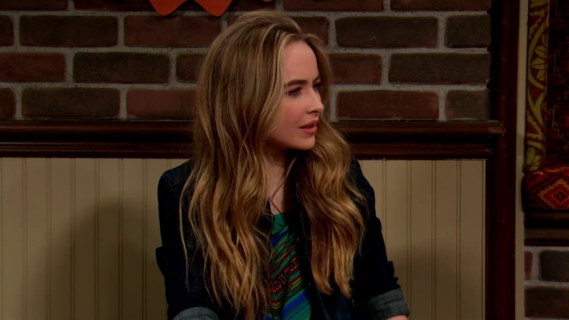 gmwcaps-2x17-rileytown_097.jpg gmwcaps-2x17-rileytown_097.jpg