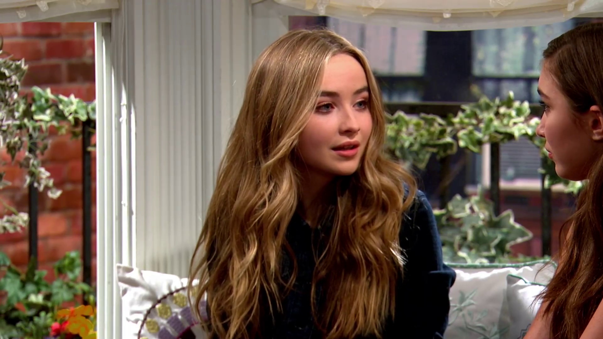 gmwcaps-2x17-rileytown_121.jpg gmwcaps-2x17-rileytown_121.jpg