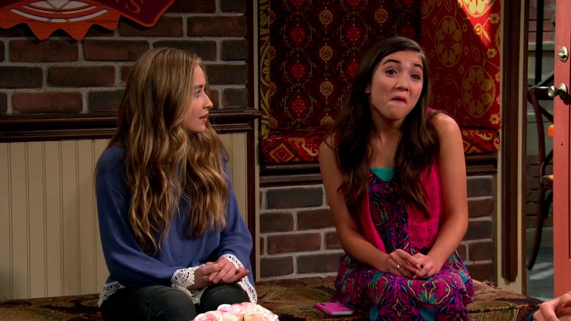 gmwcaps-2x17-rileytown_184.jpg gmwcaps-2x17-rileytown_184.jpg