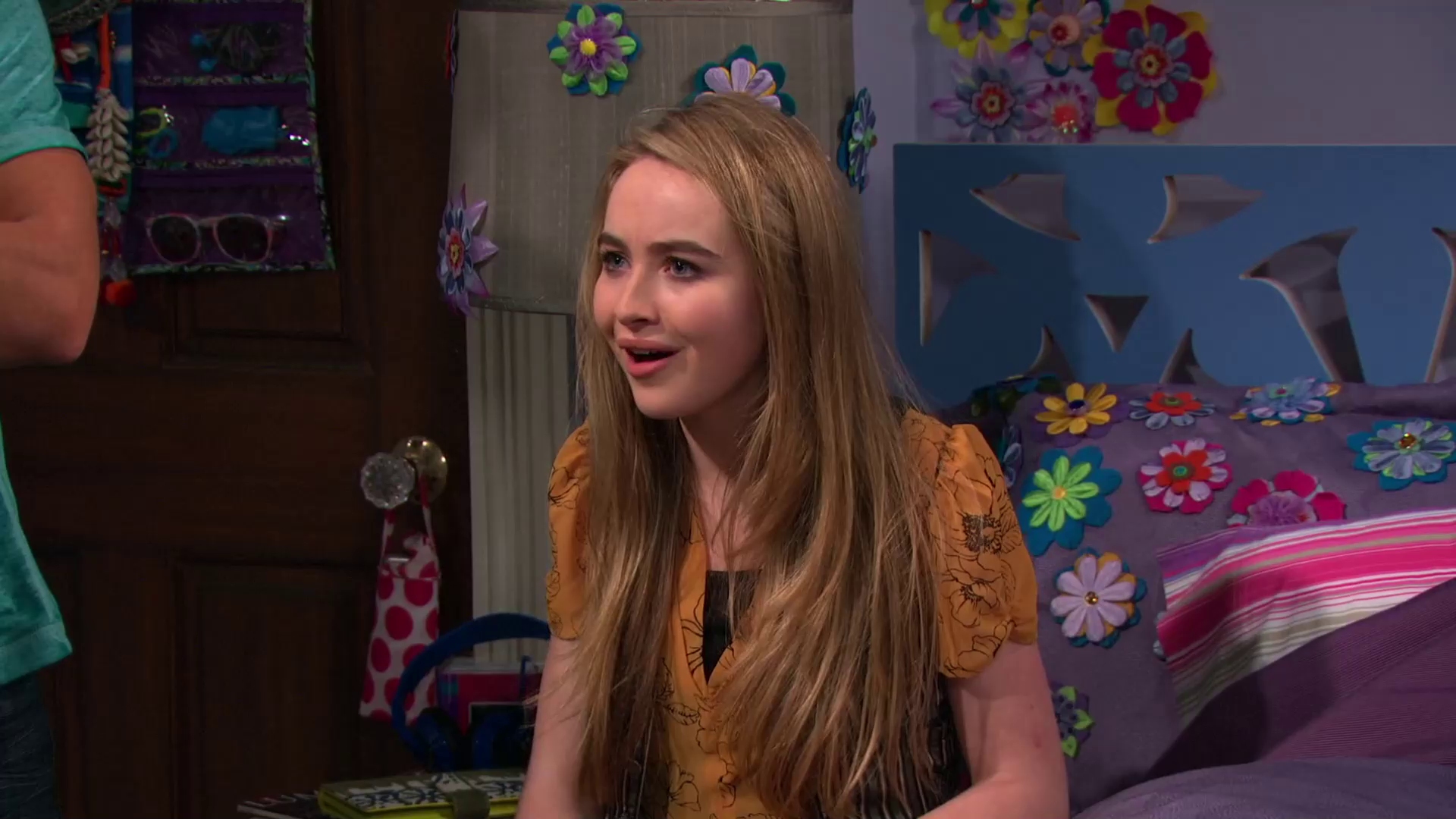 gmwcaps-2x19-rah_068.jpg gmwcaps-2x19-rah_068.jpg