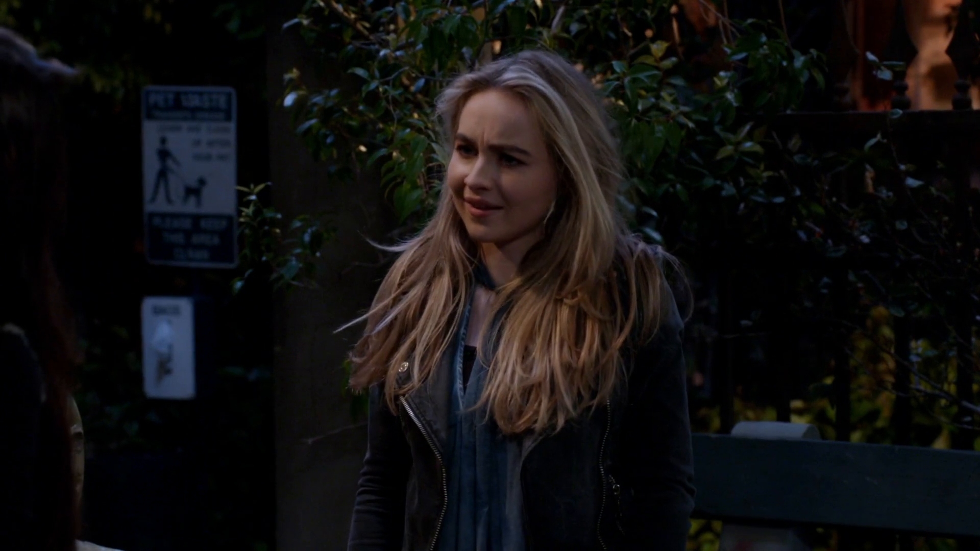 gmwcaps-3x07-maya_067.jpg gmwcaps-3x07-maya_067.jpg