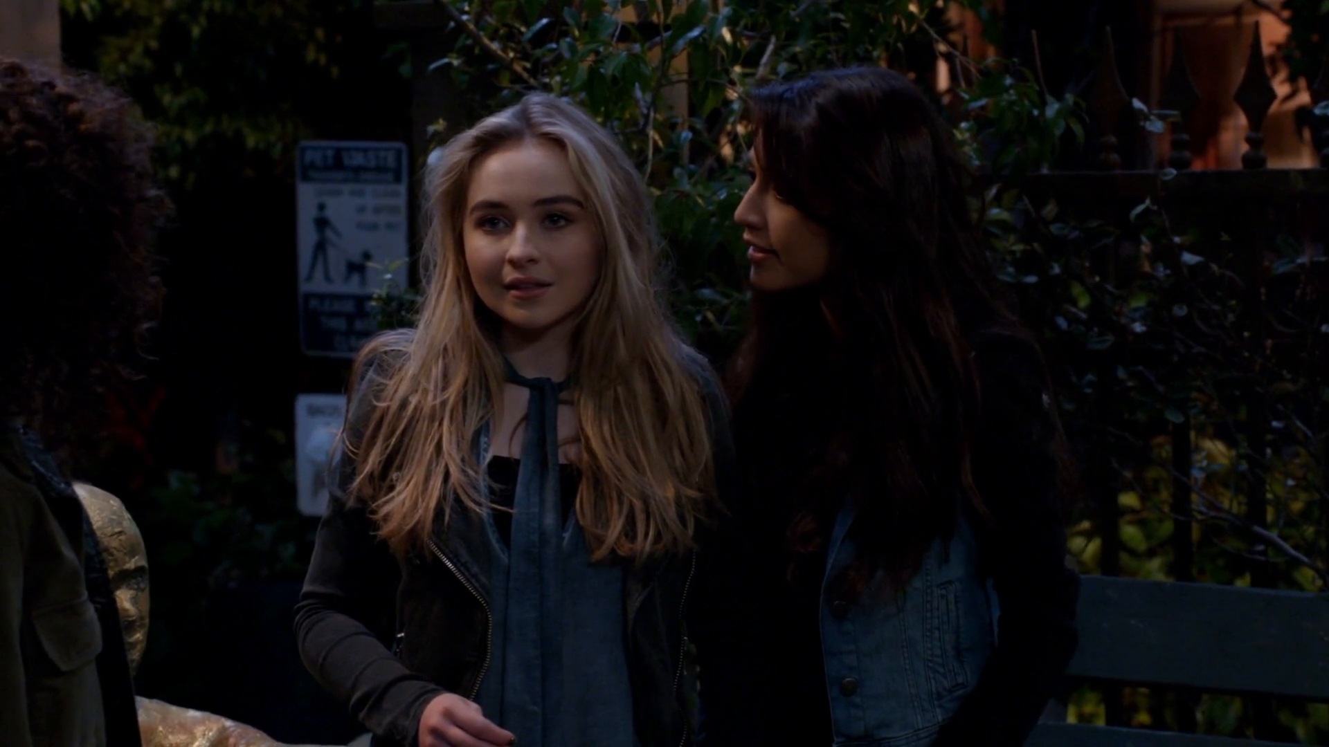 gmwcaps-3x07-maya_073.jpg gmwcaps-3x07-maya_073.jpg