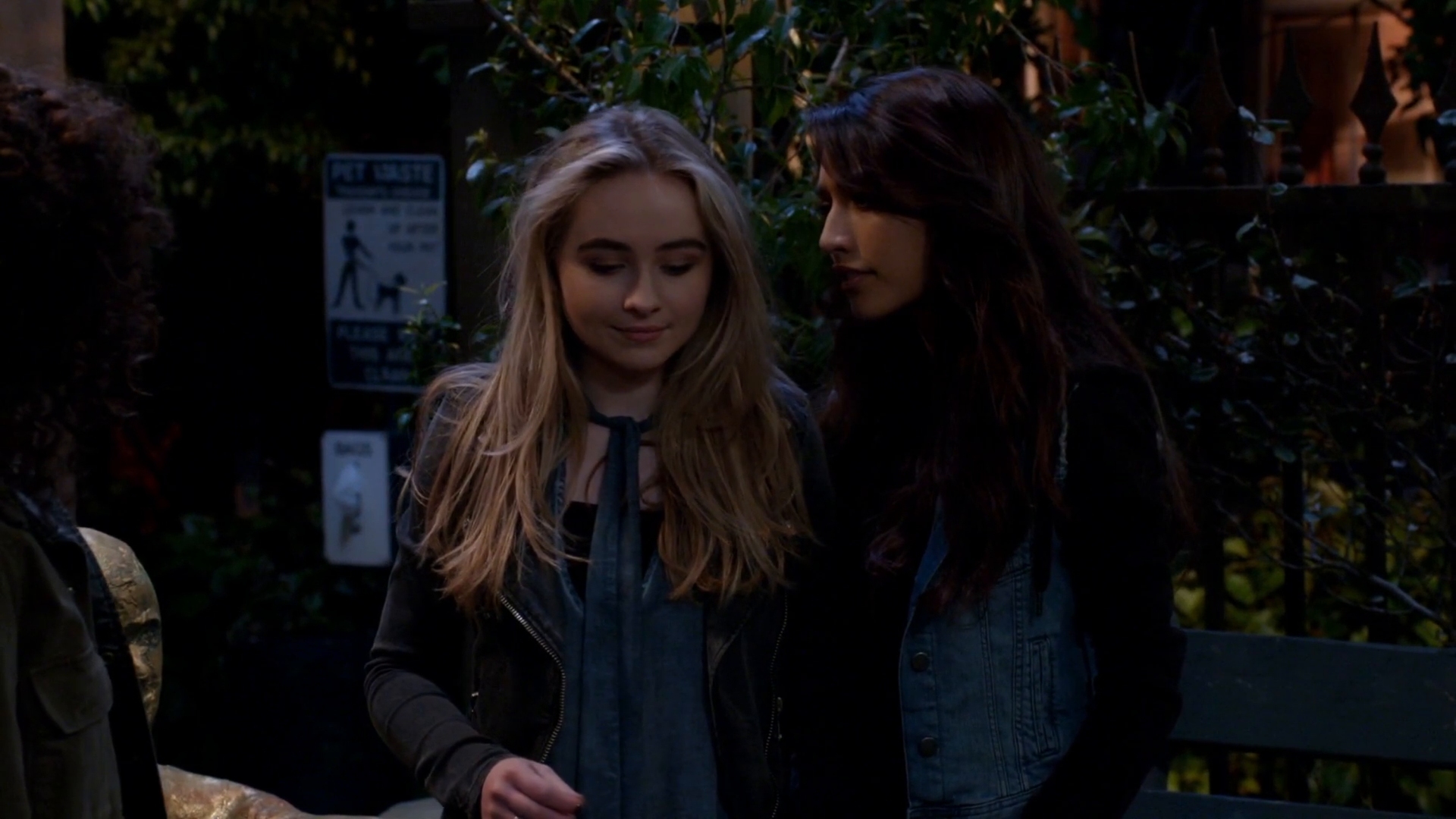 gmwcaps-3x07-maya_074.jpg gmwcaps-3x07-maya_074.jpg