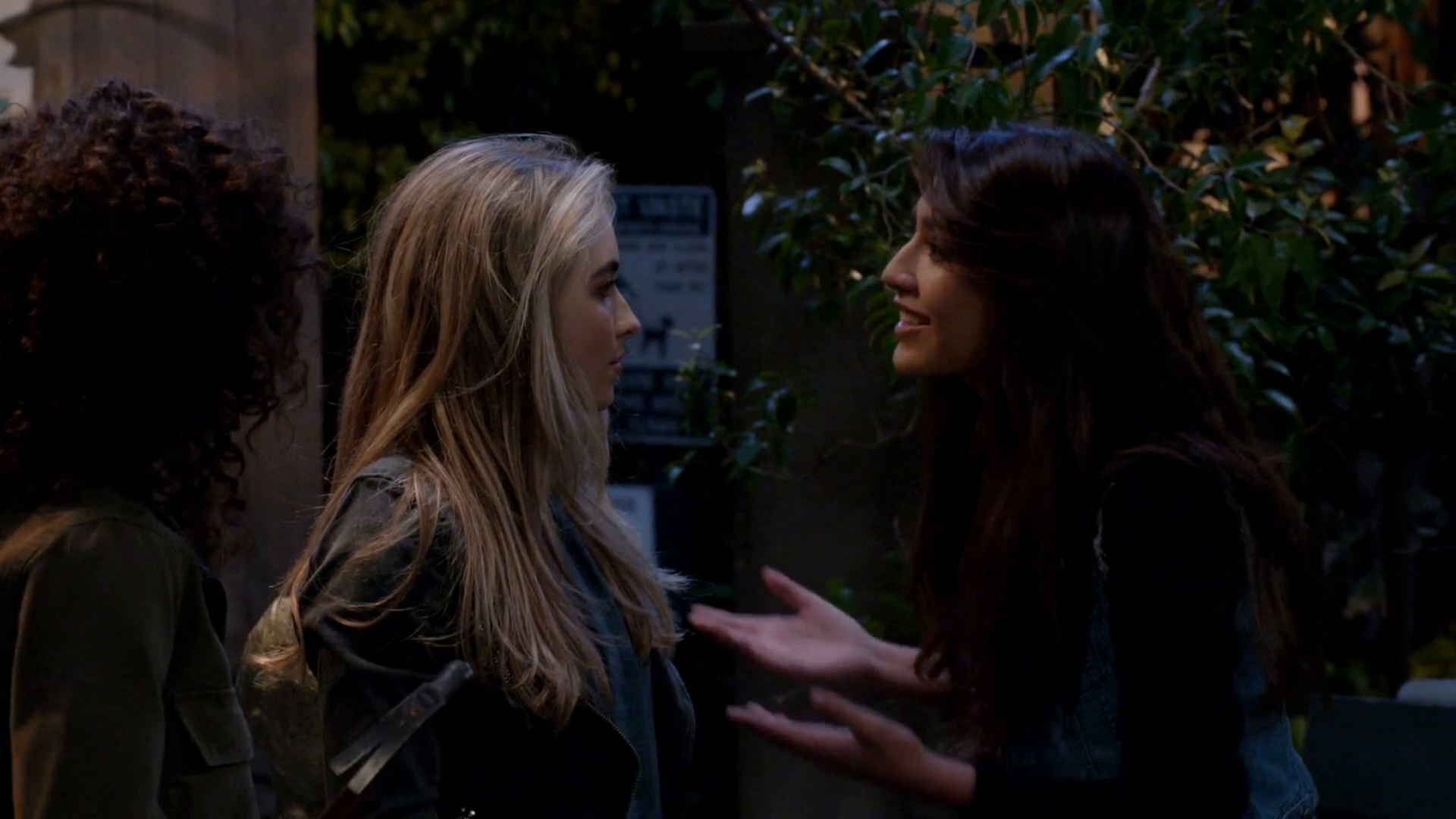 gmwcaps-3x07-maya_078.jpg gmwcaps-3x07-maya_078.jpg