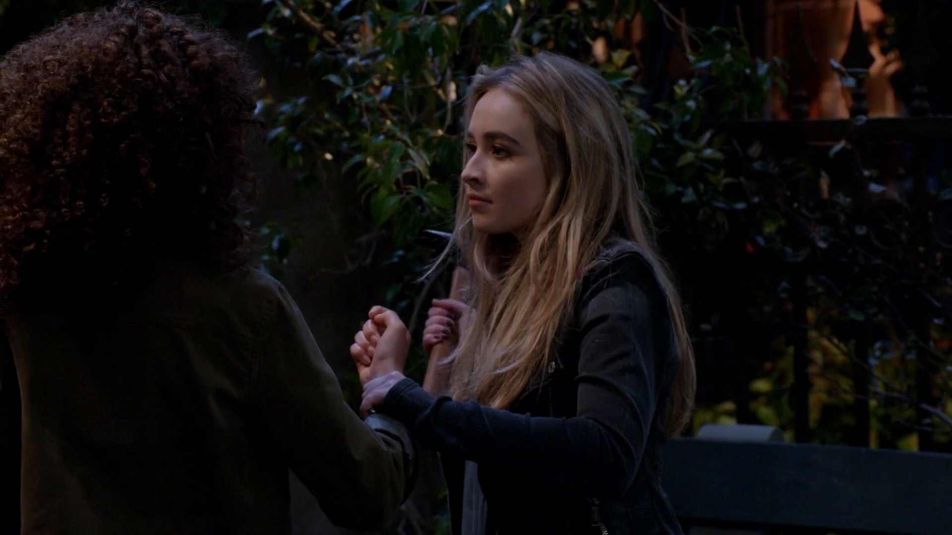 gmwcaps-3x07-maya_092.jpg gmwcaps-3x07-maya_092.jpg