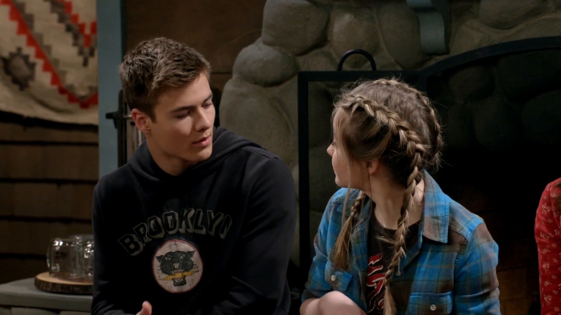 gmwcaps-3x08-ski1_124.jpg gmwcaps-3x08-ski1_124.jpg