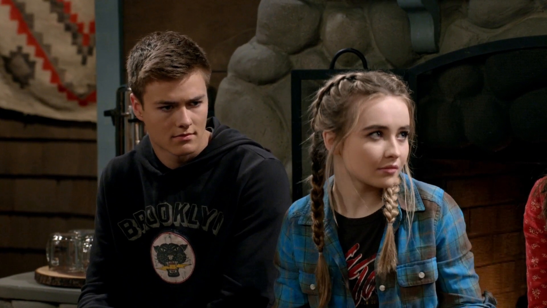 gmwcaps-3x08-ski1_125.jpg gmwcaps-3x08-ski1_125.jpg