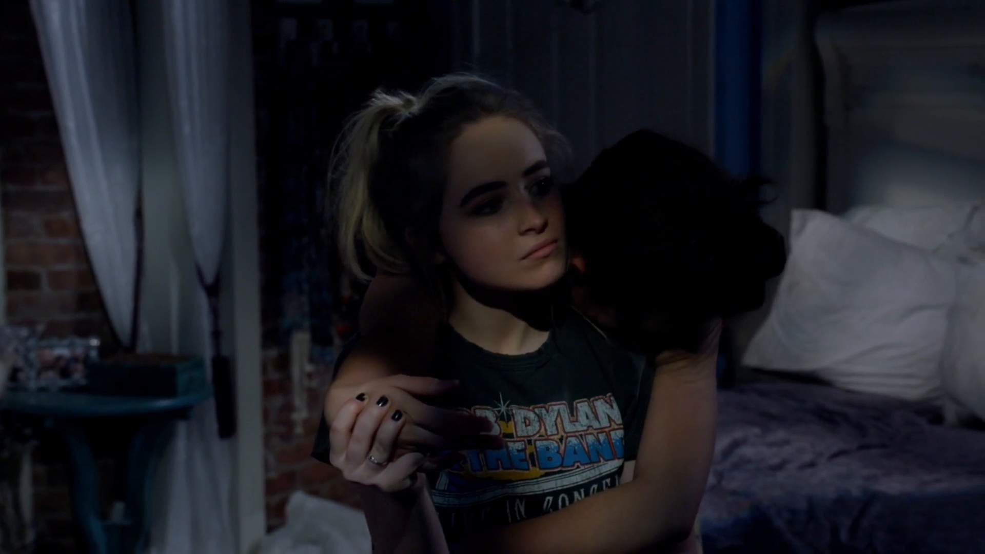 gmwcaps-3x10-ido_043.jpg gmwcaps-3x10-ido_043.jpg