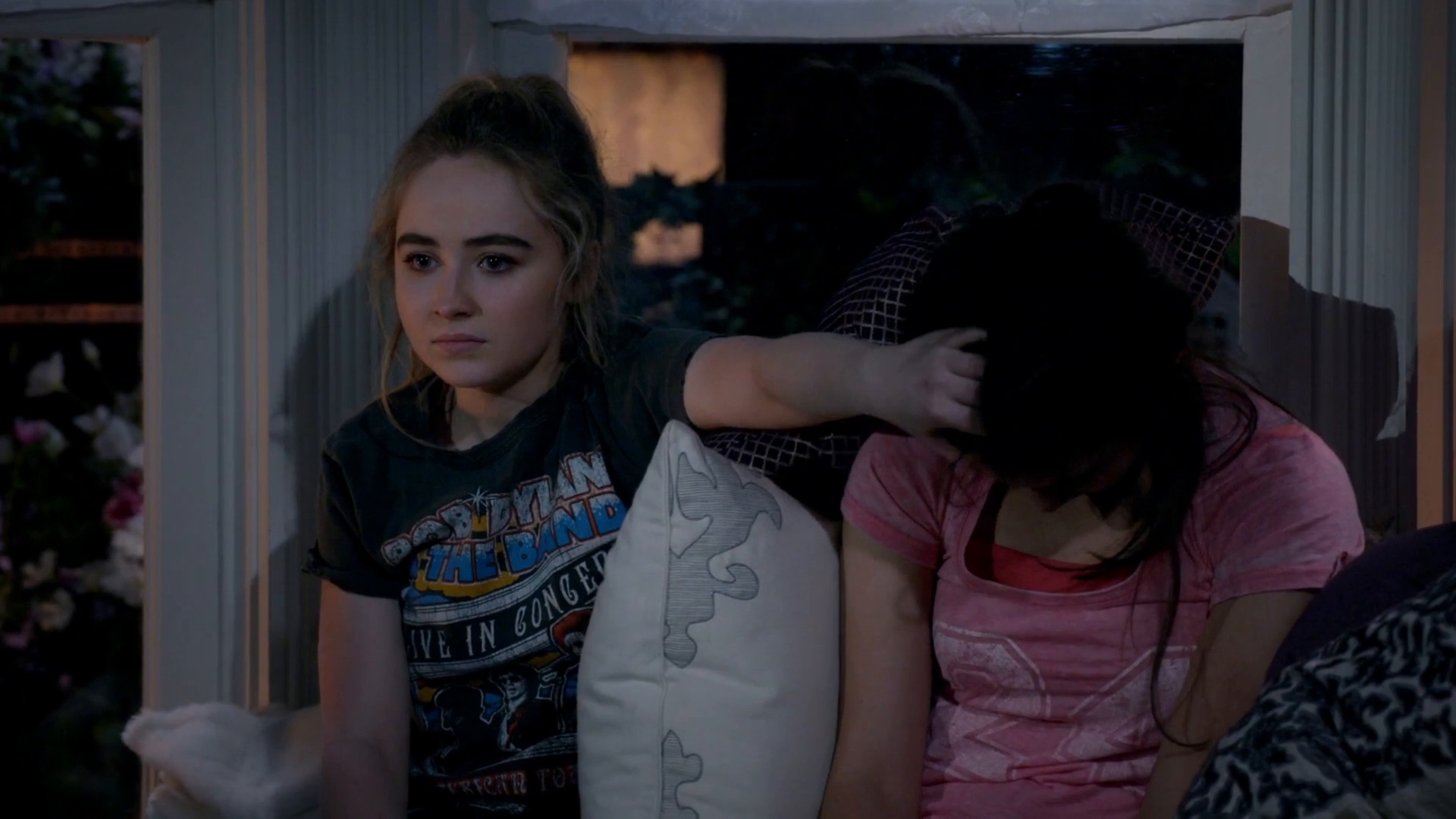 gmwcaps-3x10-ido_054.jpg gmwcaps-3x10-ido_054.jpg