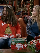 gmwcaps-3x18-xmas_022.jpg