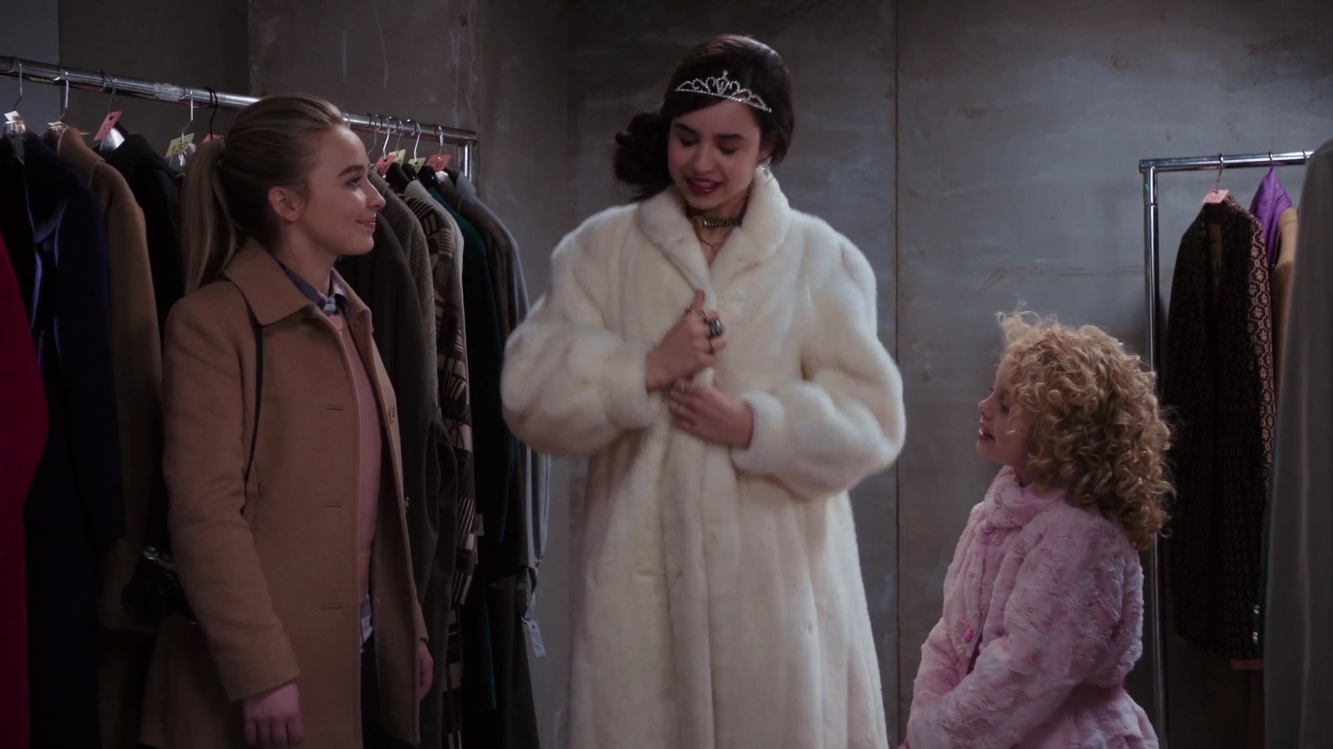 aib-caps_532.jpg aib-caps_532.jpg