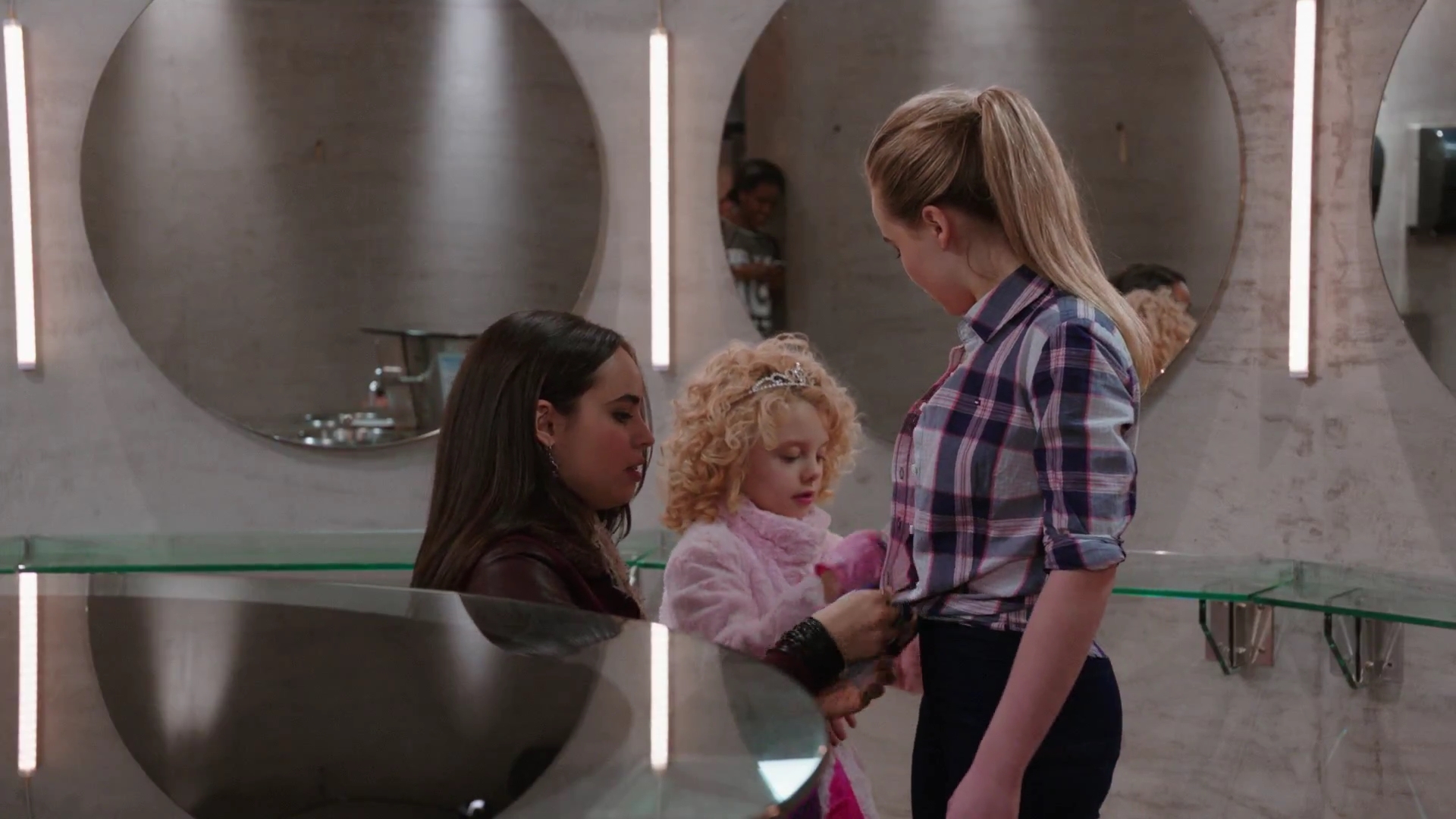 aib-caps_576.jpg aib-caps_576.jpg