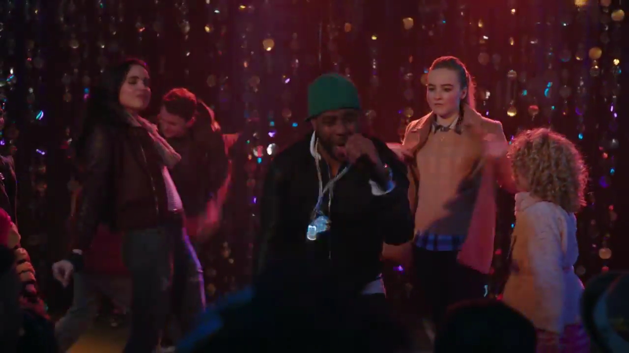 aid-trailer2_001.jpg aid-trailer2_001.jpg