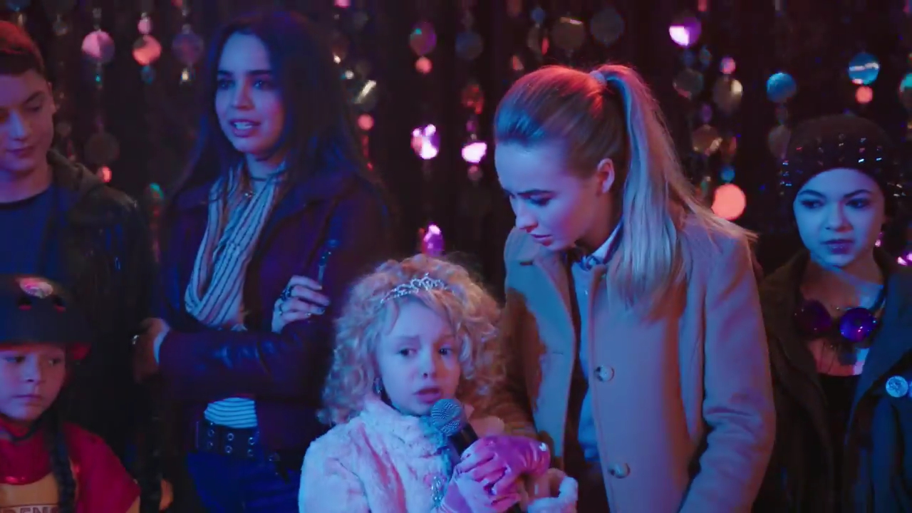 aid-trailer2_053.jpg aid-trailer2_053.jpg