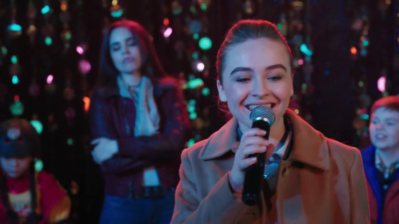 aid-trailer2_078.jpg aid-trailer2_078.jpg