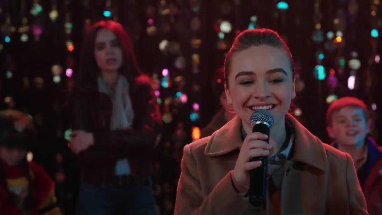 aid-trailer2_079.jpg aid-trailer2_079.jpg