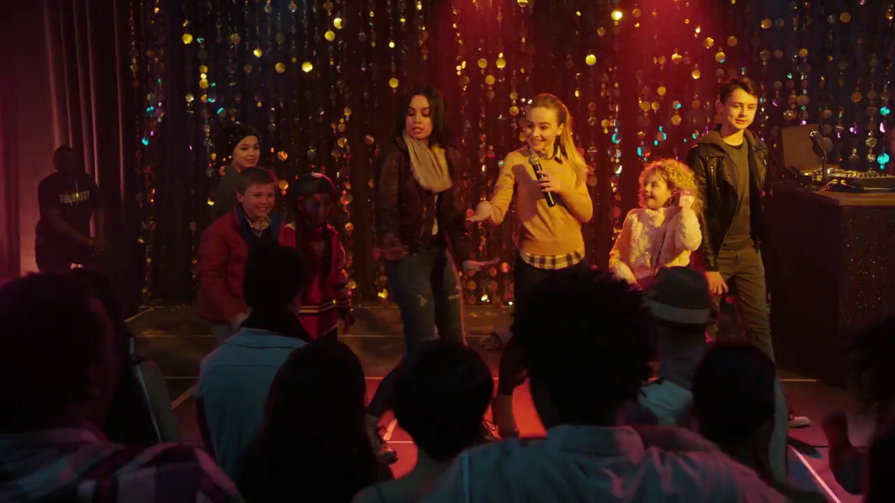 aid-trailer2_095.jpg aid-trailer2_095.jpg