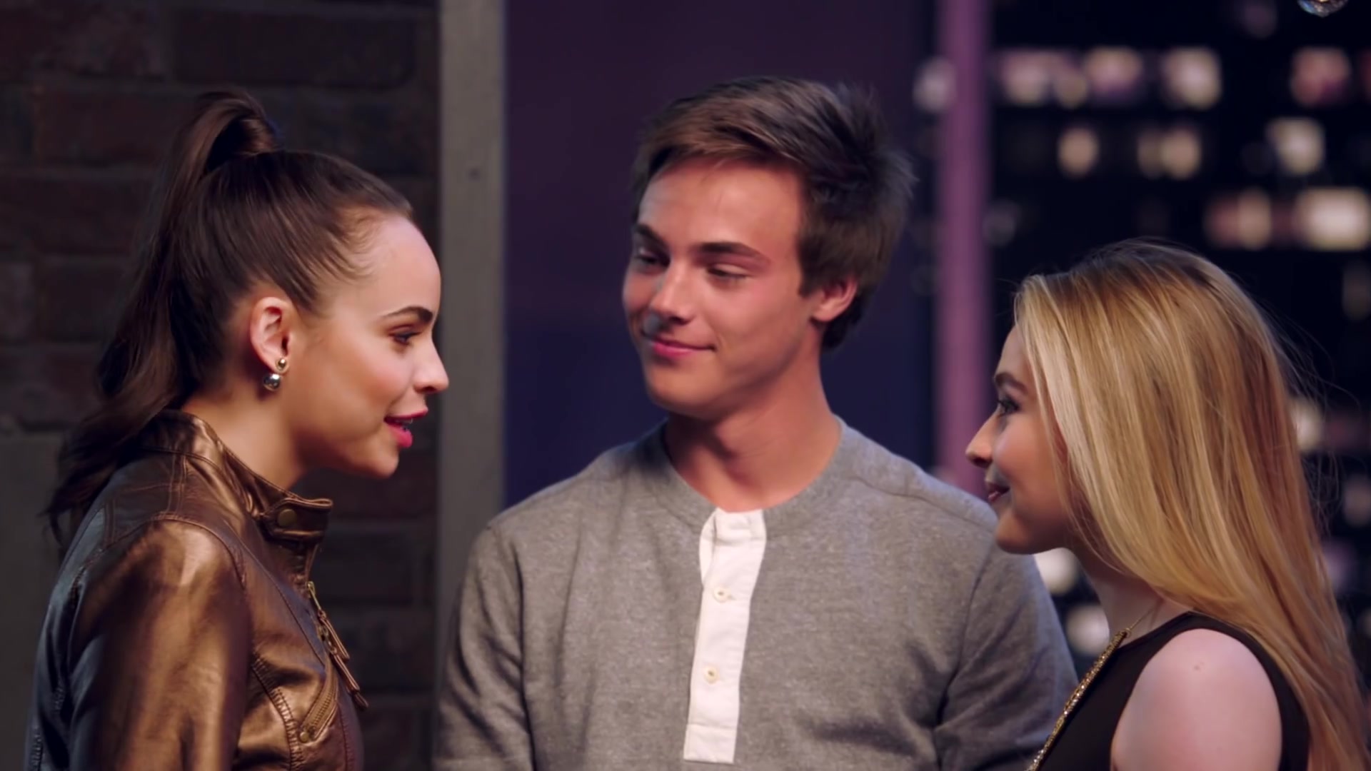 aib-onset-vid_051.jpg aib-onset-vid_051.jpg