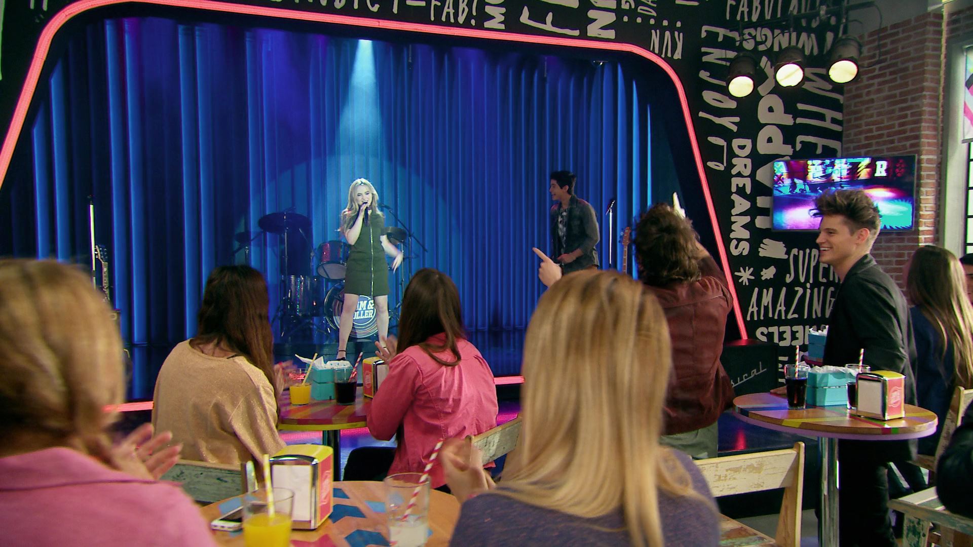 soyluna-guest-wheels_148.jpg soyluna-guest-wheels_148.jpg