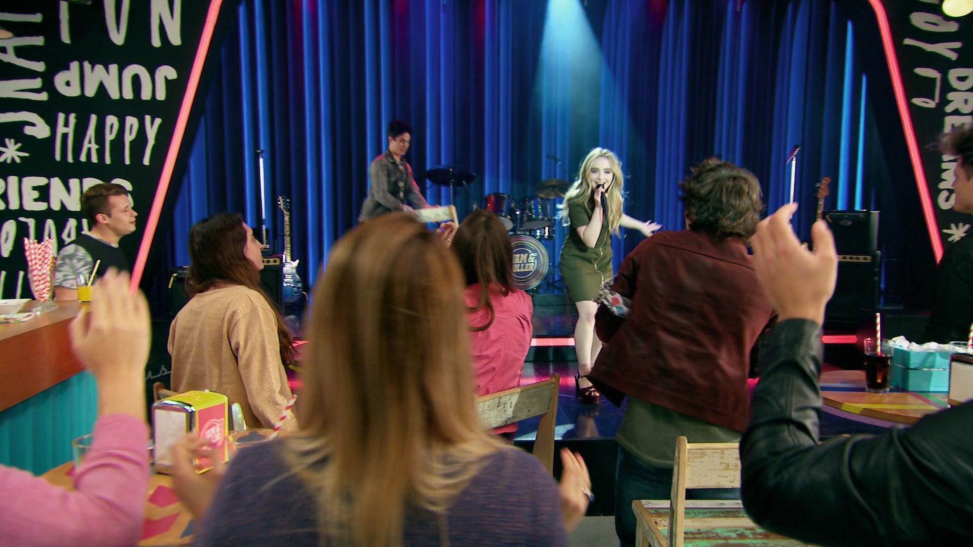 soyluna-guest-wheels_198.jpg soyluna-guest-wheels_198.jpg