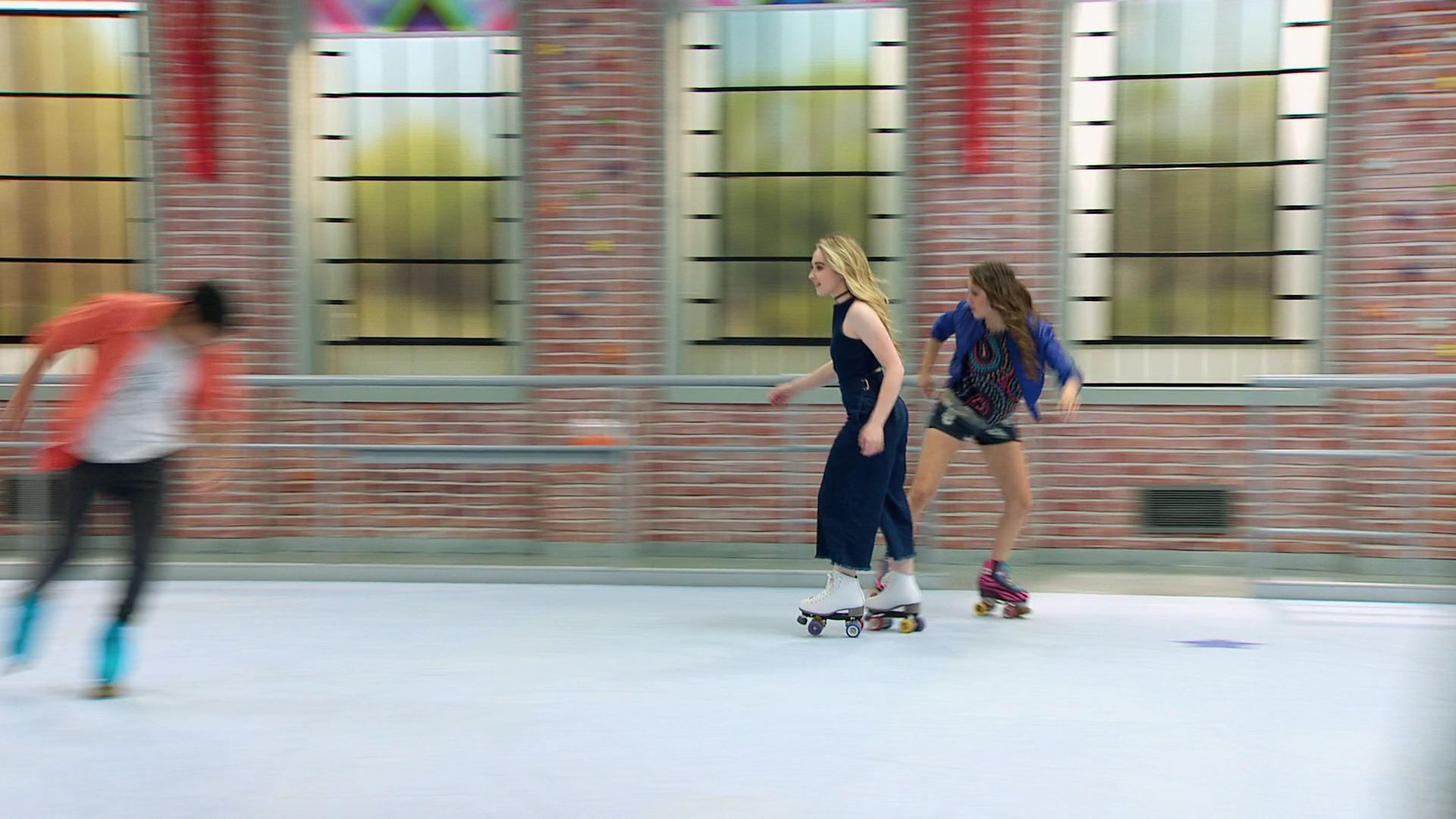 soyluna-video-wheels_022.jpg soyluna-video-wheels_022.jpg