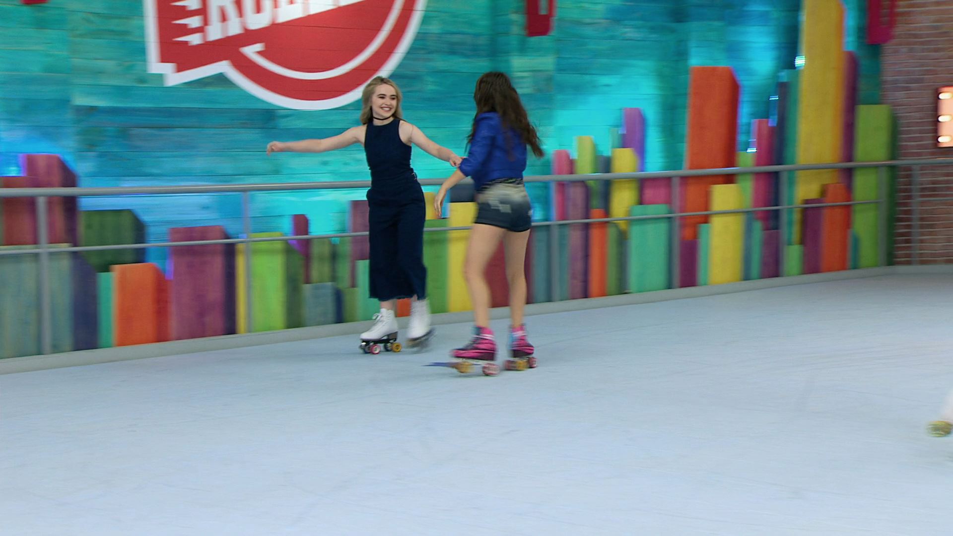 soyluna-video-wheels_029.jpg soyluna-video-wheels_029.jpg