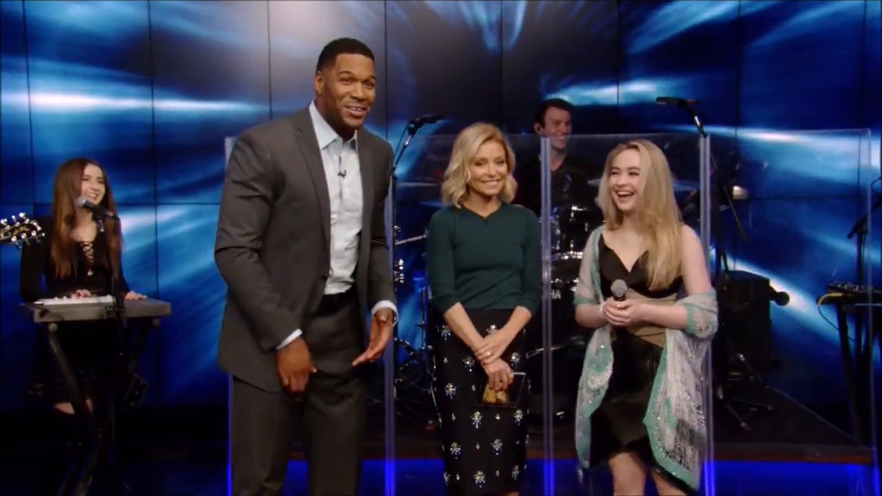 live-kelly-2016-03-17-int-caps_010.jpg live-kelly-2016-03-17-int-caps_010.jpg