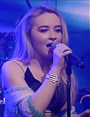 live-kelly-2016-03-17-perf-caps_024.jpg