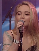 live-kelly-2016-03-17-perf-caps_035.jpg