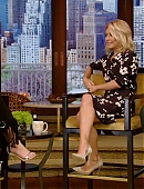 live-kelly-2016-06-13-int_003.jpg