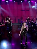 live-kelly-2017-06-14-perf_013.jpg