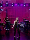 live-kelly-2017-06-14-perf_031.jpg