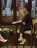 live-kelly-2020-03-03-int_020.jpg