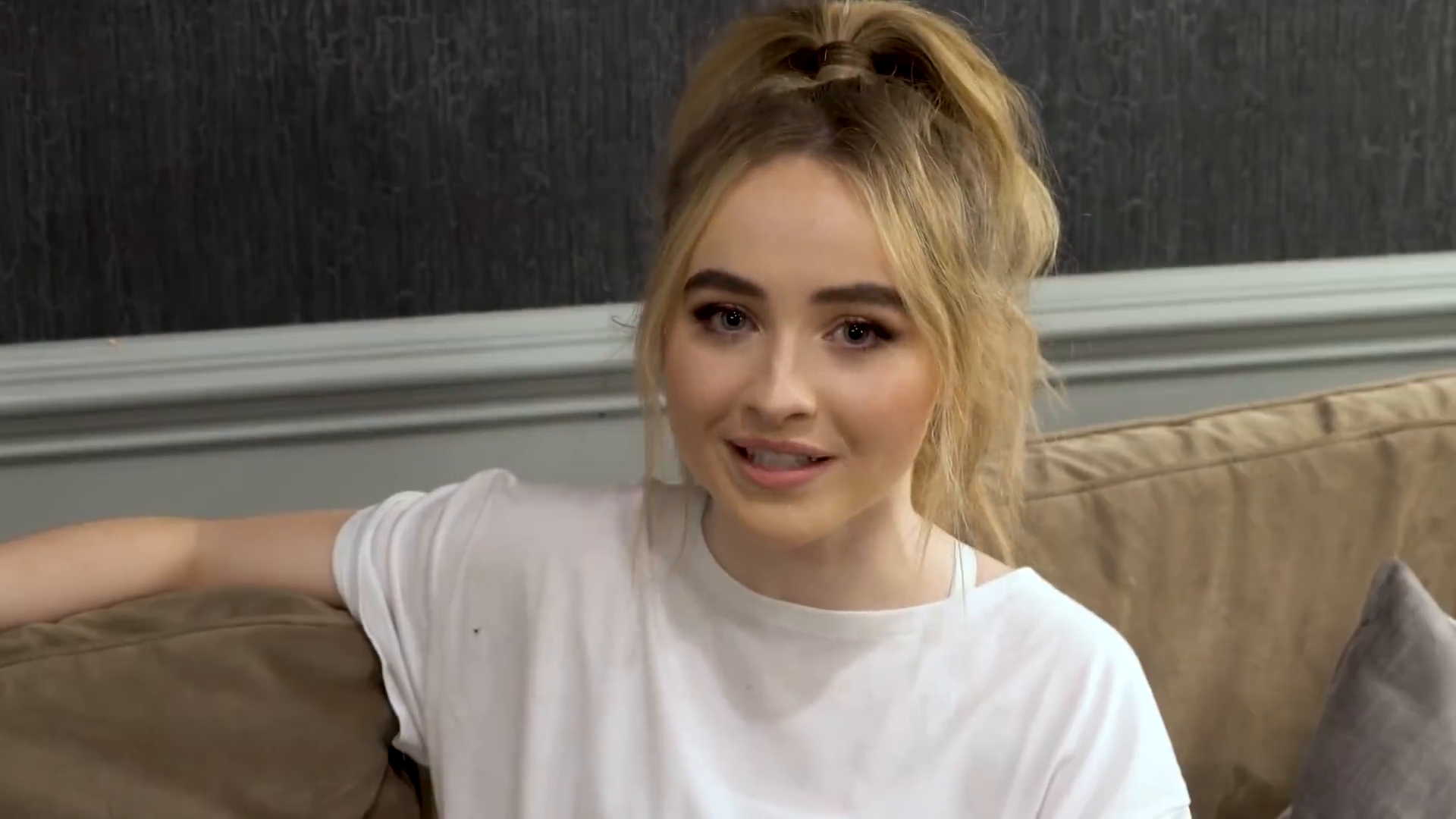 jc-who-where-you-sc_009.jpg jc-who-where-you-sc_009.jpg