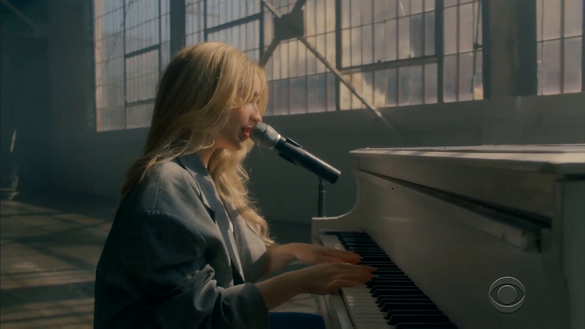 late-late-skin_002.jpg late-late-skin_002.jpg