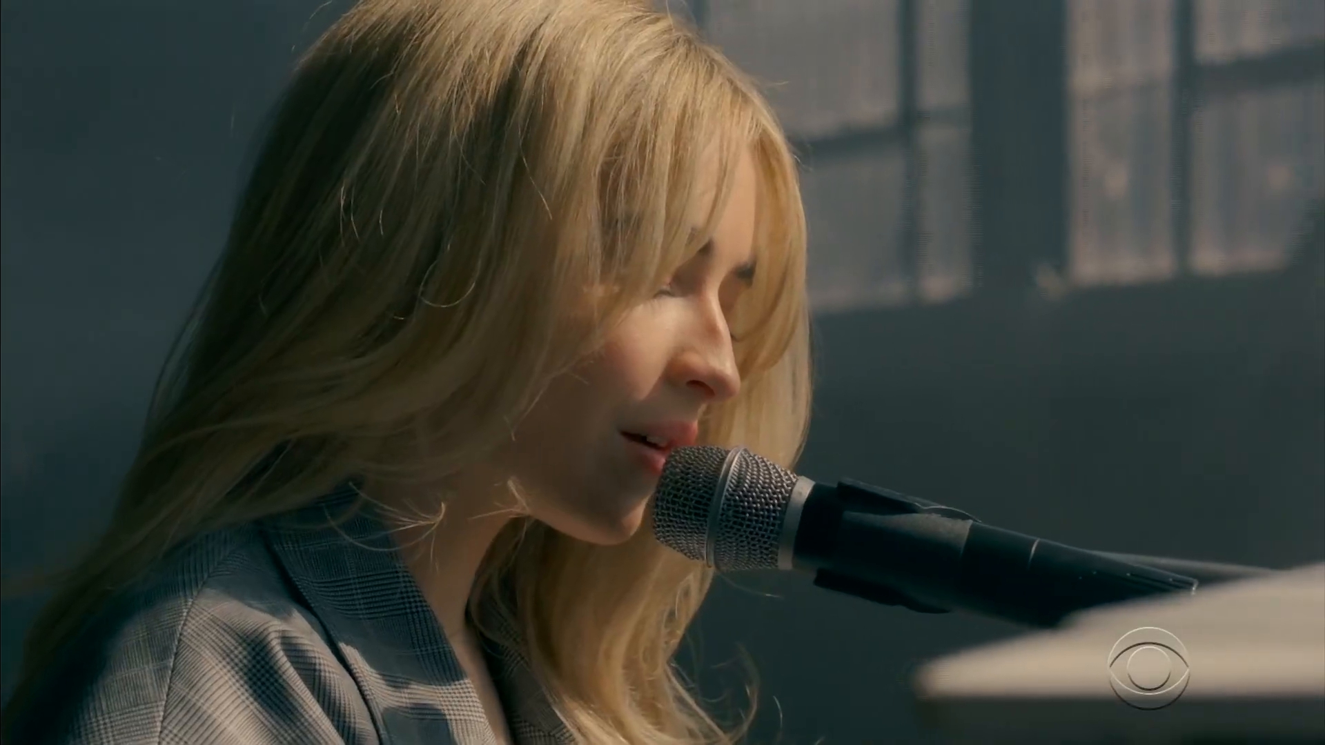 late-late-skin_006.jpg late-late-skin_006.jpg