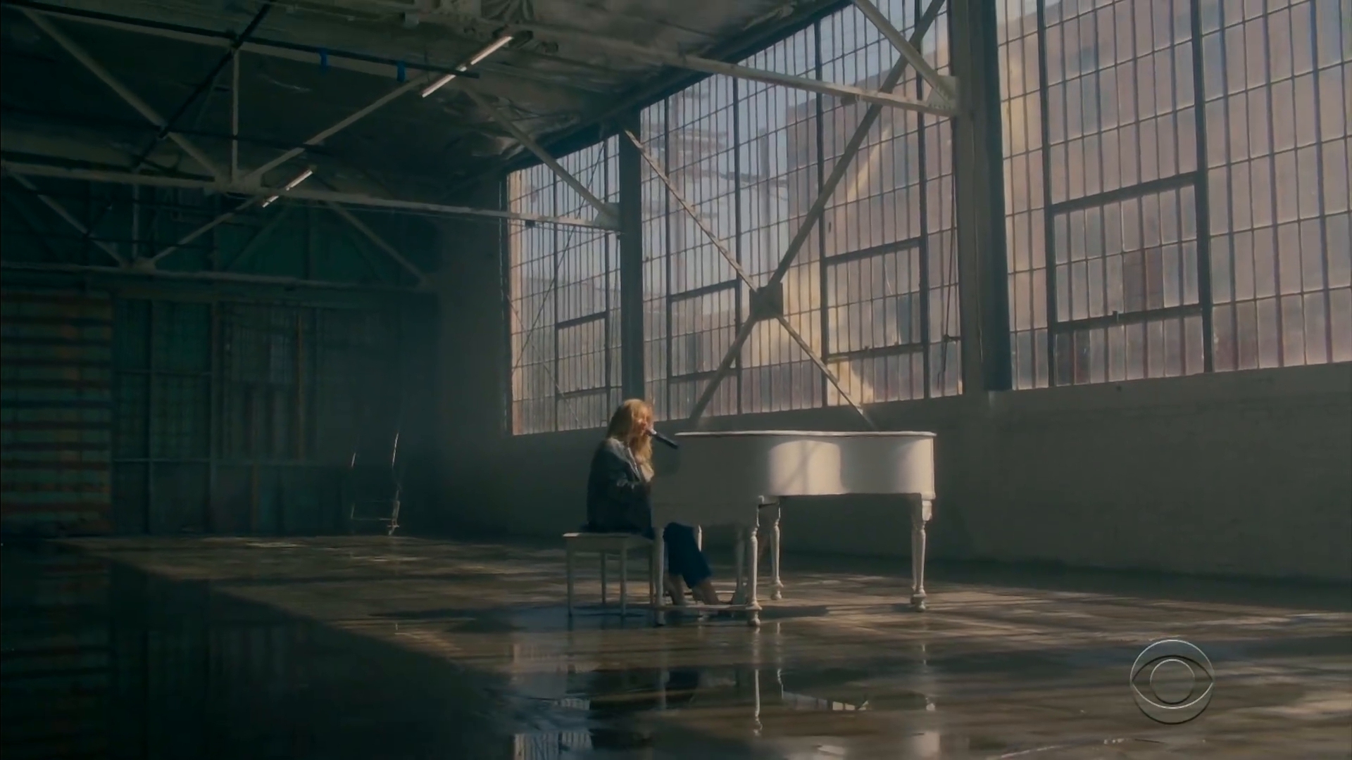 late-late-skin_013.jpg late-late-skin_013.jpg