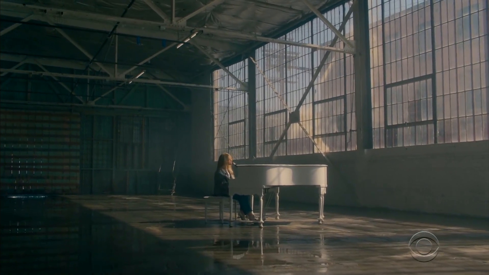 late-late-skin_014.jpg late-late-skin_014.jpg