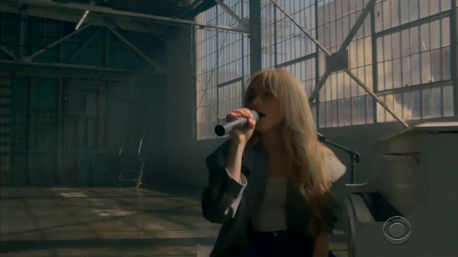 late-late-skin_015.jpg late-late-skin_015.jpg