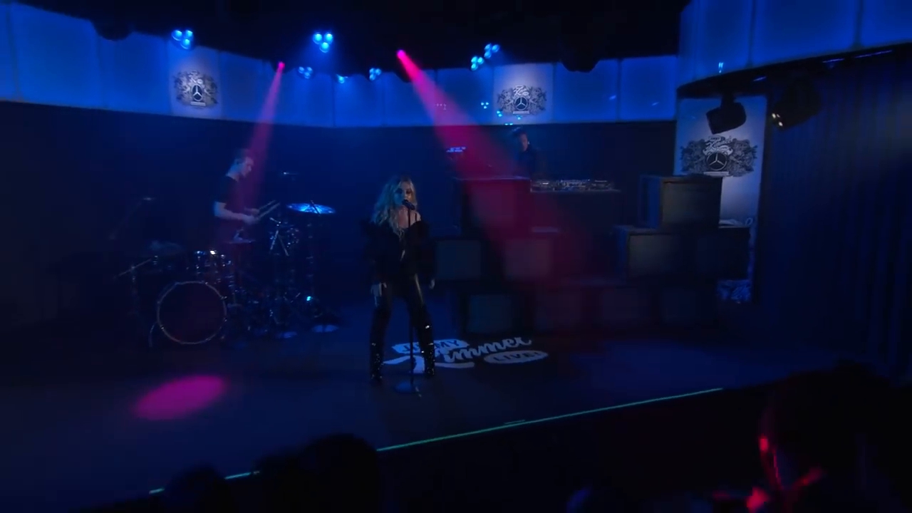 jkl-alien-caps_025.jpg jkl-alien-caps_025.jpg