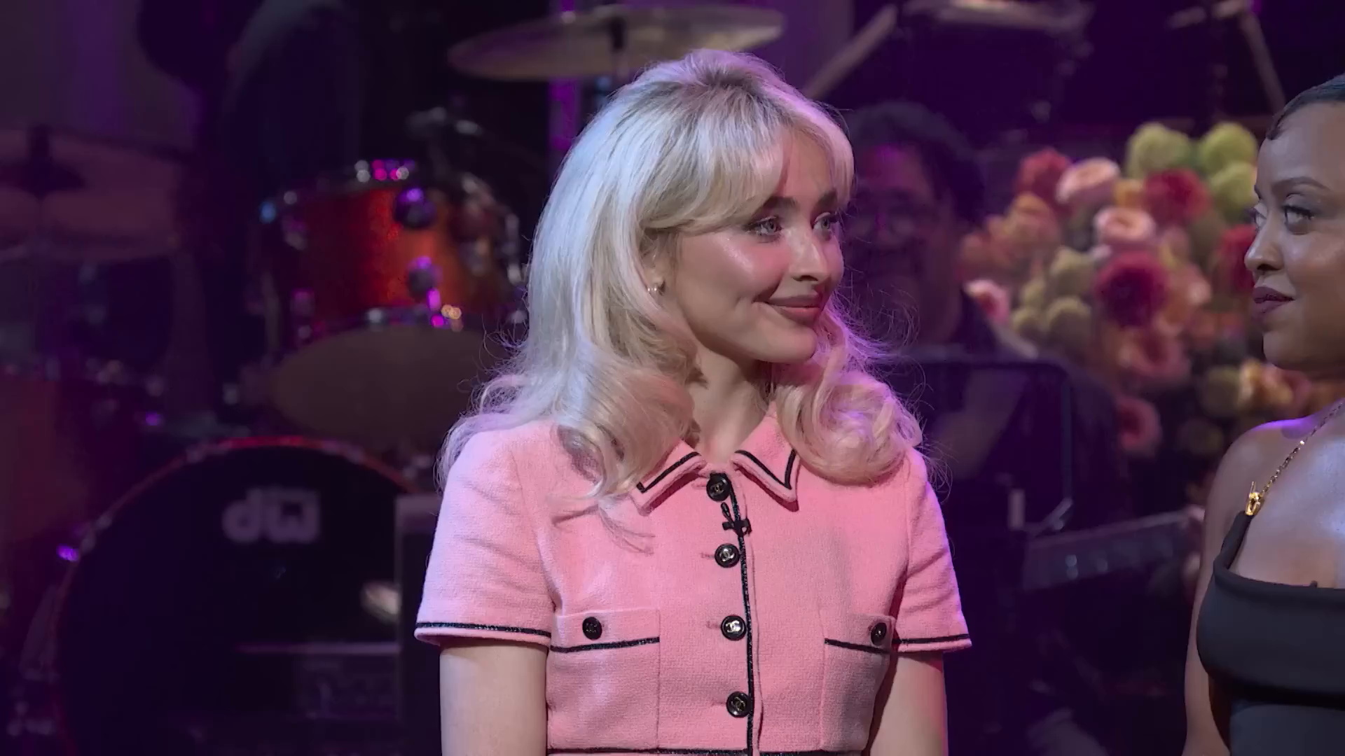 snl-qb-monologue-caps_002.jpg snl-qb-monologue-caps_002.jpg