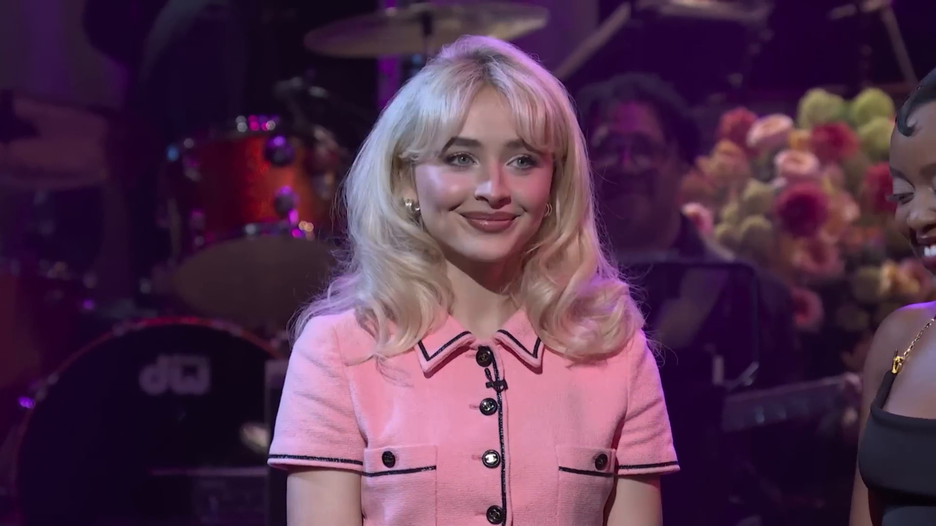 snl-qb-monologue-caps_004.jpg snl-qb-monologue-caps_004.jpg