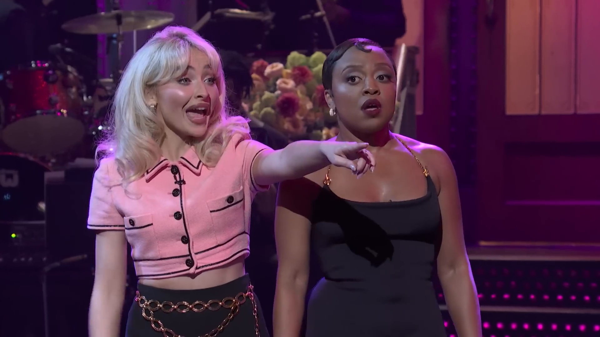 snl-qb-monologue-caps_035.jpg snl-qb-monologue-caps_035.jpg